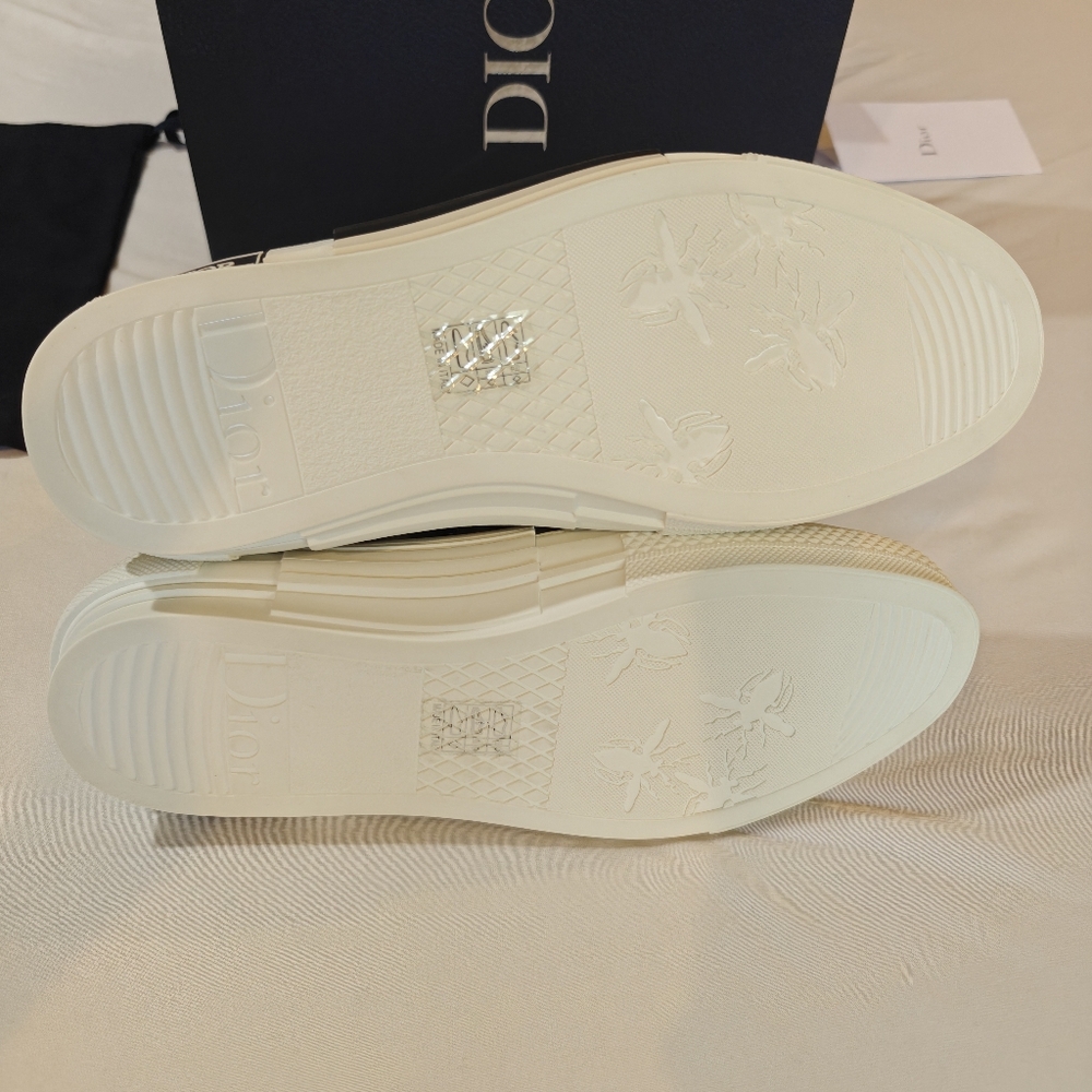 Dior High-Top Sneakers B23 Oblique - Picture 4 of 10